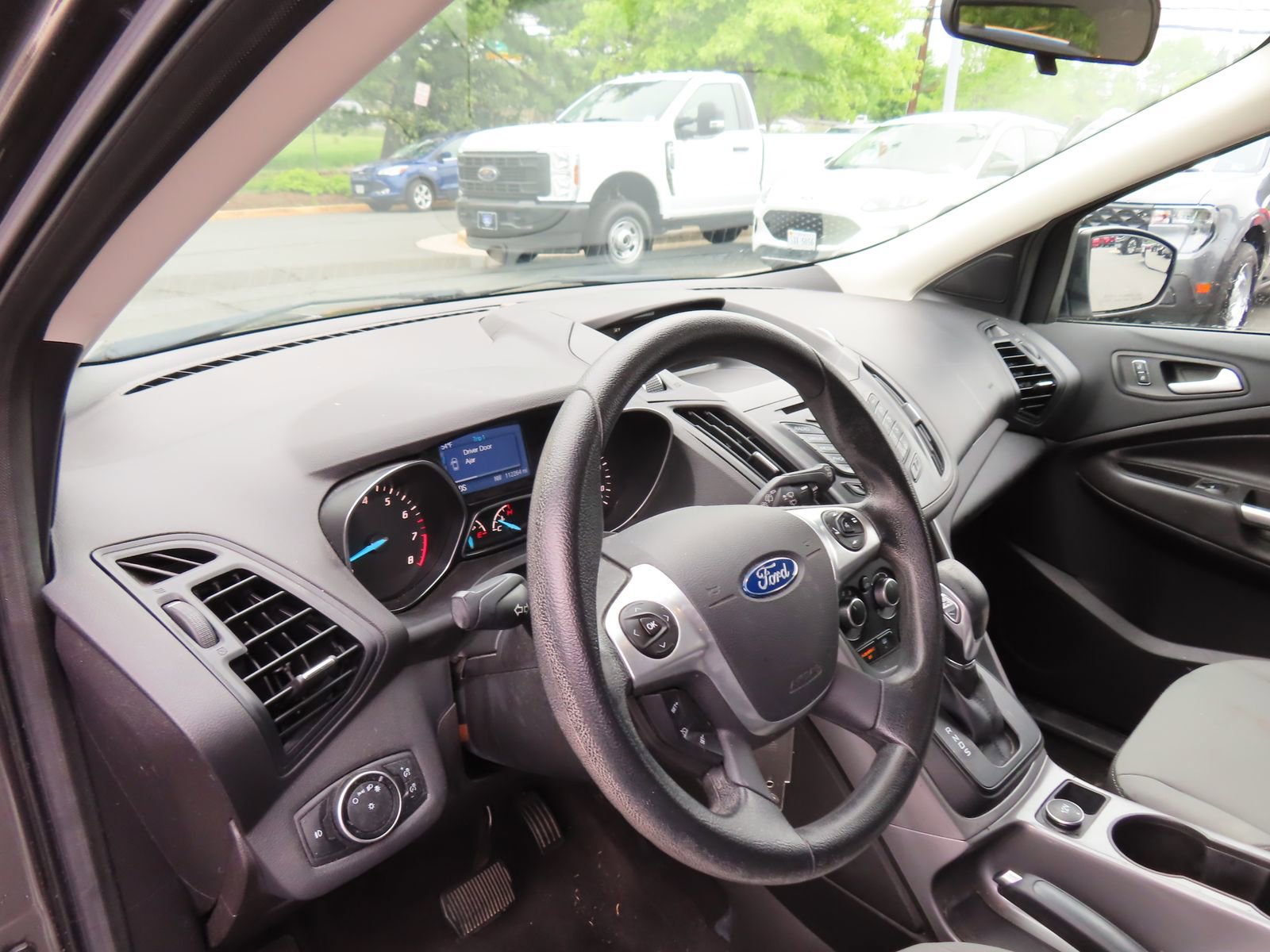 Used 2015 Ford Escape SE FWD image 14