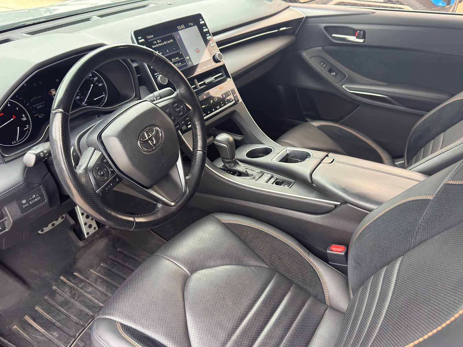 Used 2019 Toyota Avalon Touring w/ Advanced Safety Package FWD image 12