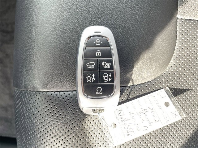 Used 2022 Hyundai Santa Fe Limited image 34