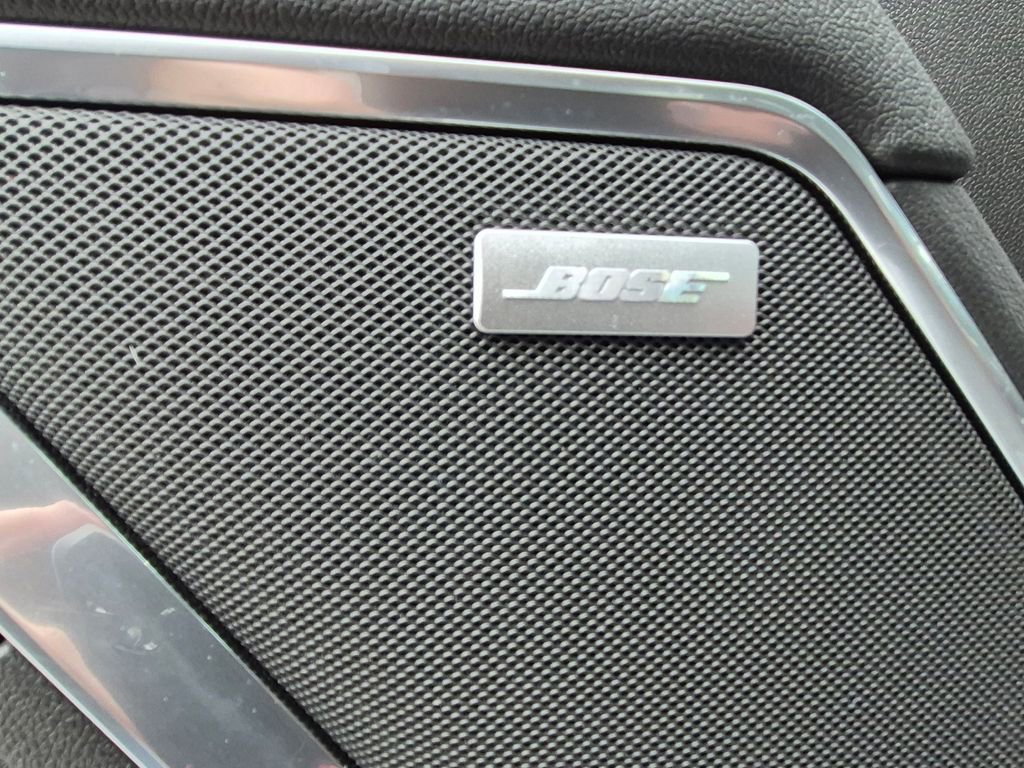 Used 2023 GMC Sierra 1500 SLT w/ SLT Convenience Package image 12