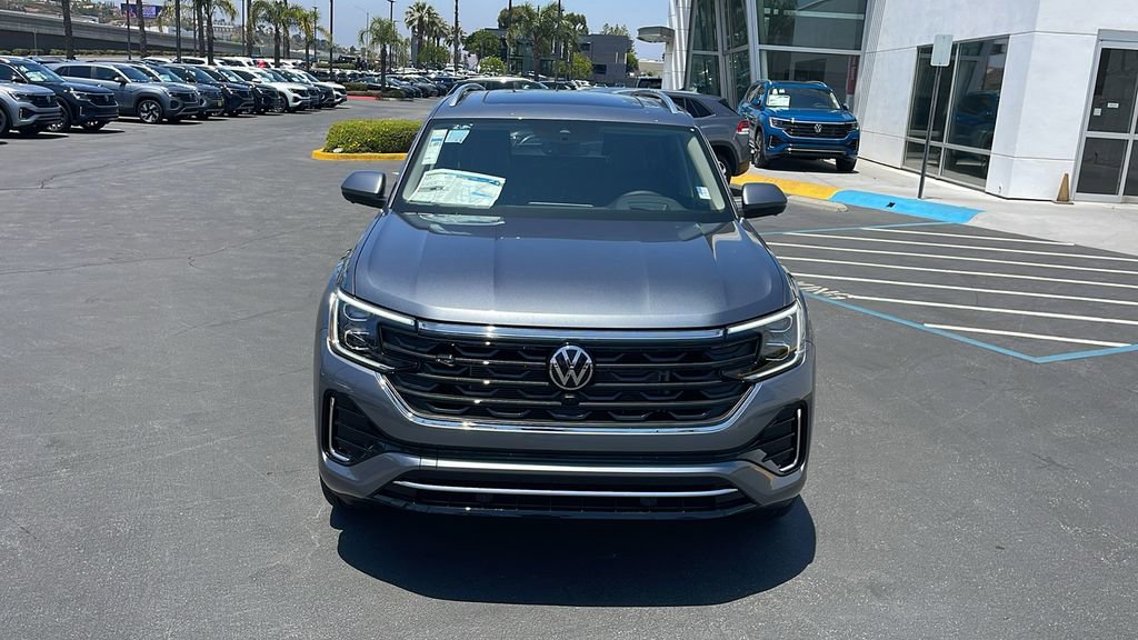 New 2025 Volkswagen Atlas SEL Premium R-Line image 2