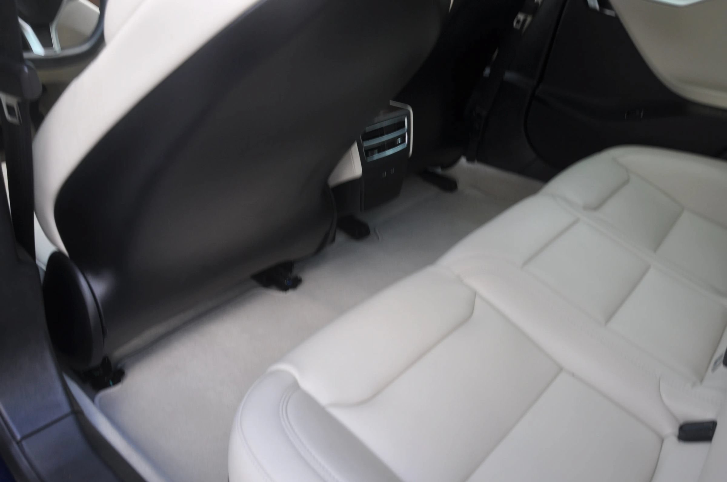 Used 2017 Tesla Model S 75 RWD image 25