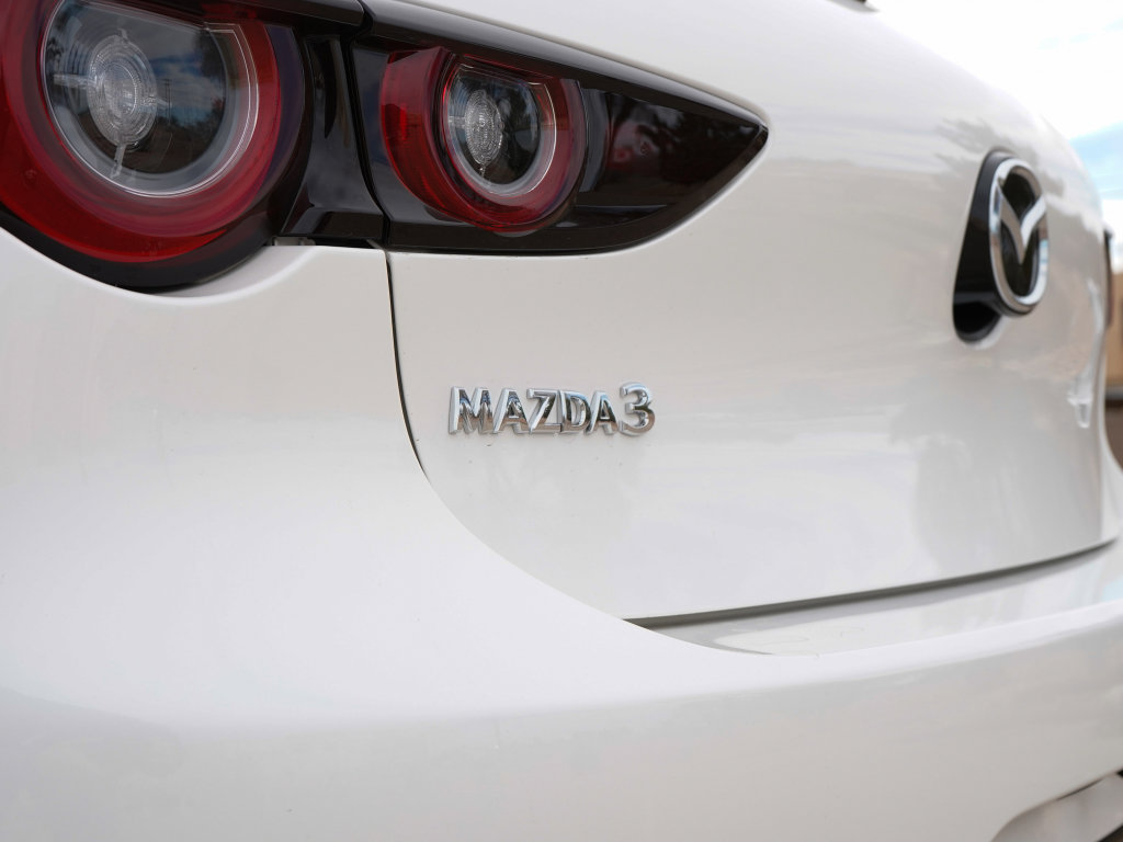 New 2026 MAZDA MAZDA3 2.5 S Hatchback w/ Premium Pkg image 13