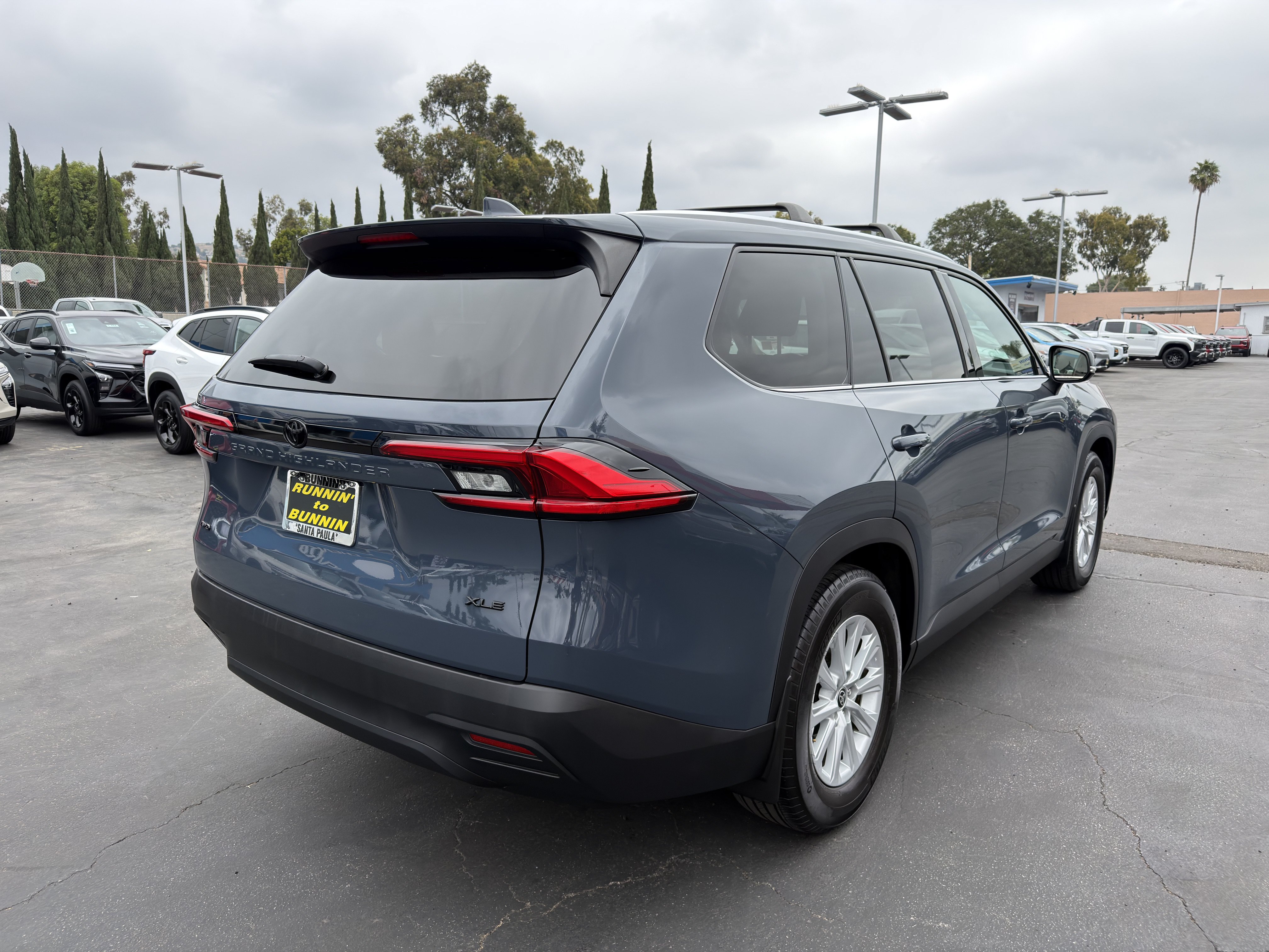 Used 2024 Toyota Grand Highlander AWD image 8