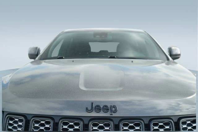 Used 2020 Jeep Grand Cherokee Altitude image 37