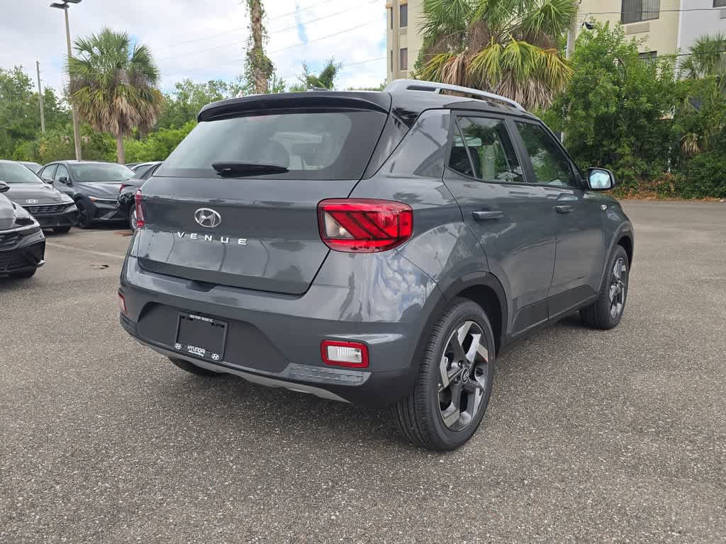 New 2026 Hyundai Venue SEL FWD image 7