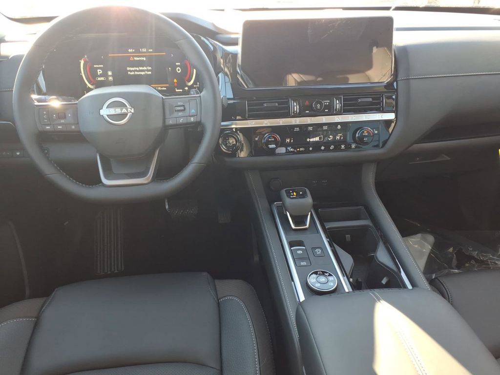 New 2026 Nissan Pathfinder SL image 9
