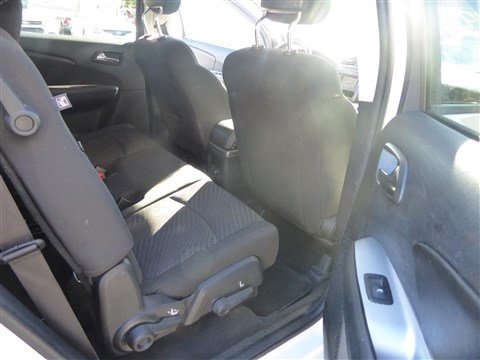 Used 2017 Dodge Journey SE w/ Flexible Seating Group image 18