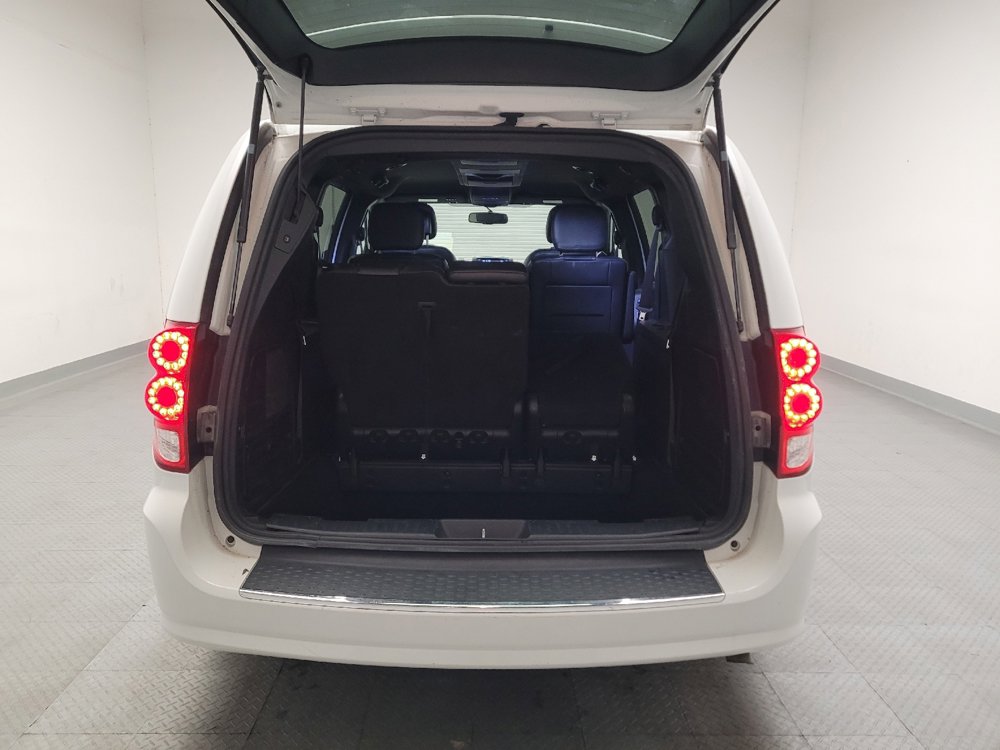 Used 2018 Dodge Grand Caravan GT FWD image 29