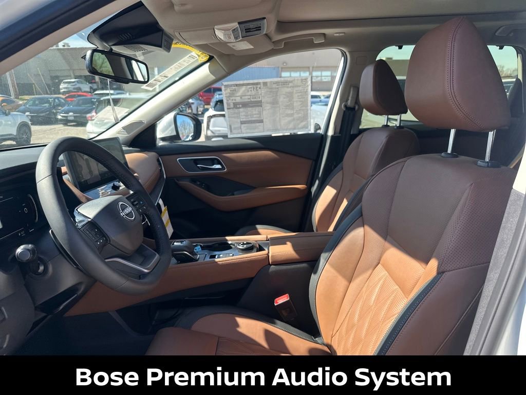 New 2026 Nissan Rogue Platinum w/ Tech Package AWD/4WD image 14