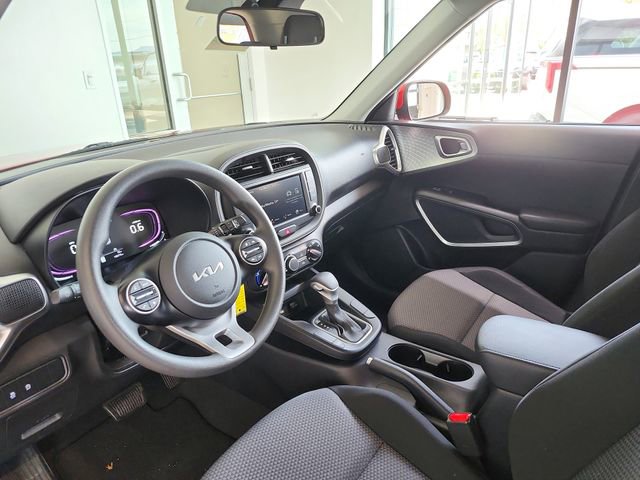 Certified 2023 Kia Soul LX w/ LX Technology Package FWD image 10