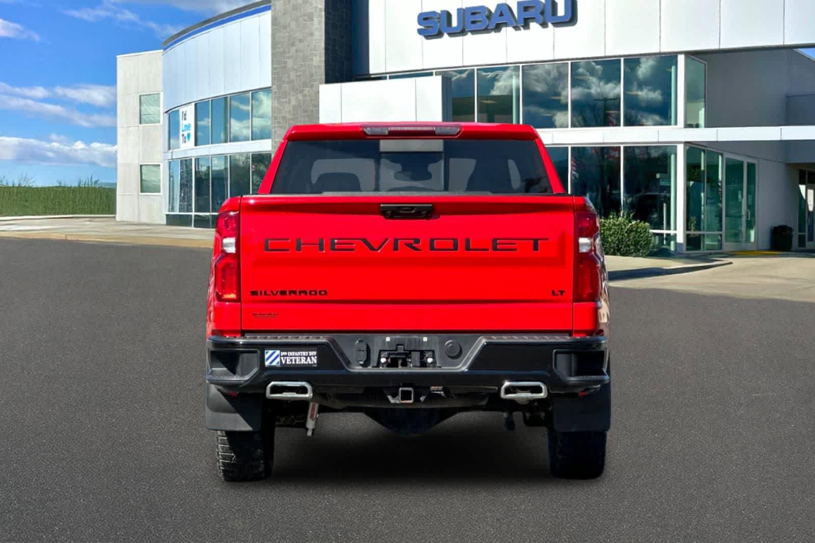 Used 2023 Chevrolet Silverado 1500 LT Trail Boss w/ Convenience Package II AWD/4WD image 7
