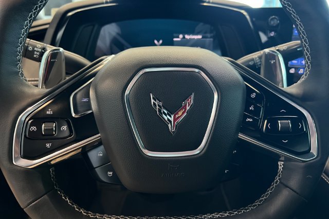 Used 2023 Chevrolet Corvette Stingray Preferred Cpe w/ Z51 Performance Package RWD image 29
