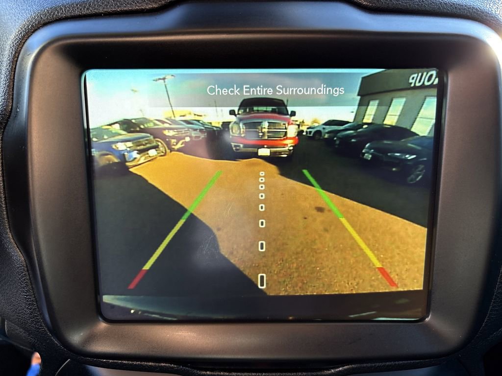 Used 2022 Jeep Renegade Latitude image 19