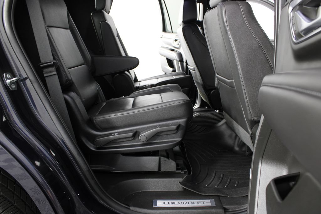 Used 2022 Chevrolet Tahoe LT w/ Luxury Package AWD/4WD image 24