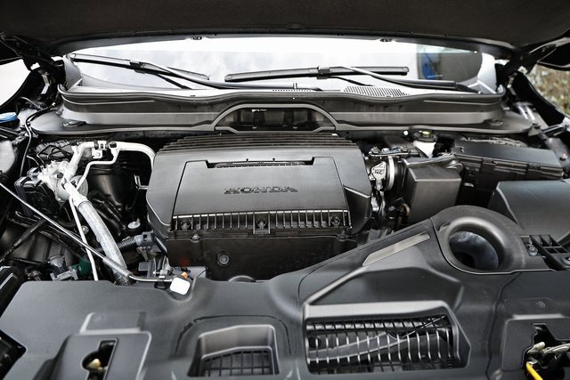 Used 2025 Honda Pilot TrailSport image 32