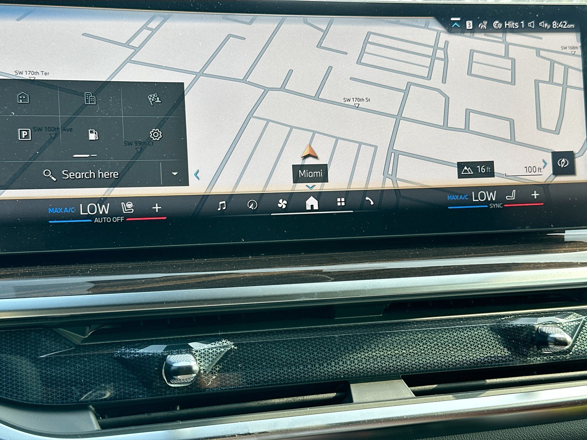 New 2026 BMW X6 xDrive40i AWD/4WD image 10
