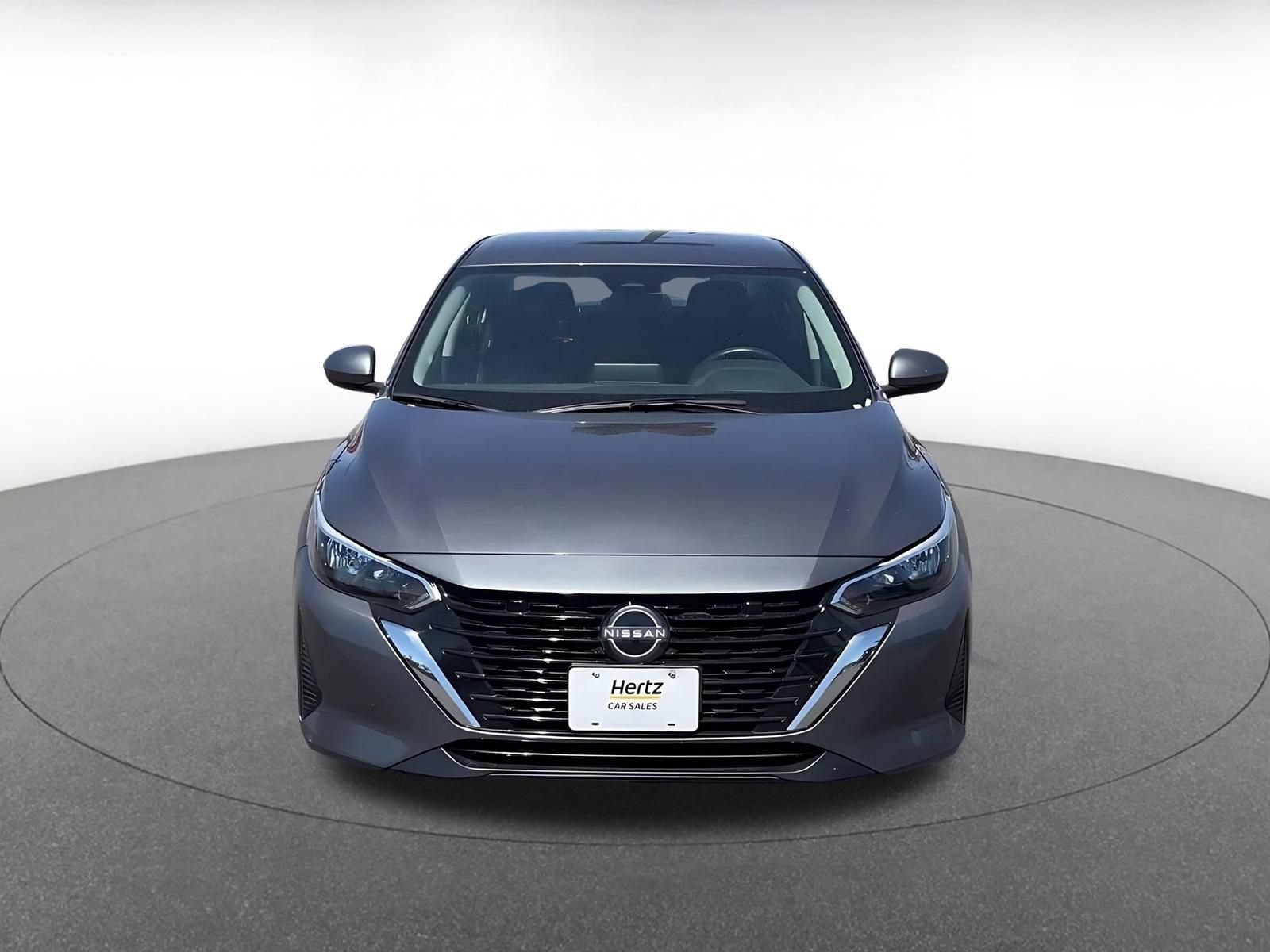 Used 2025 Nissan Sentra SV FWD image 4