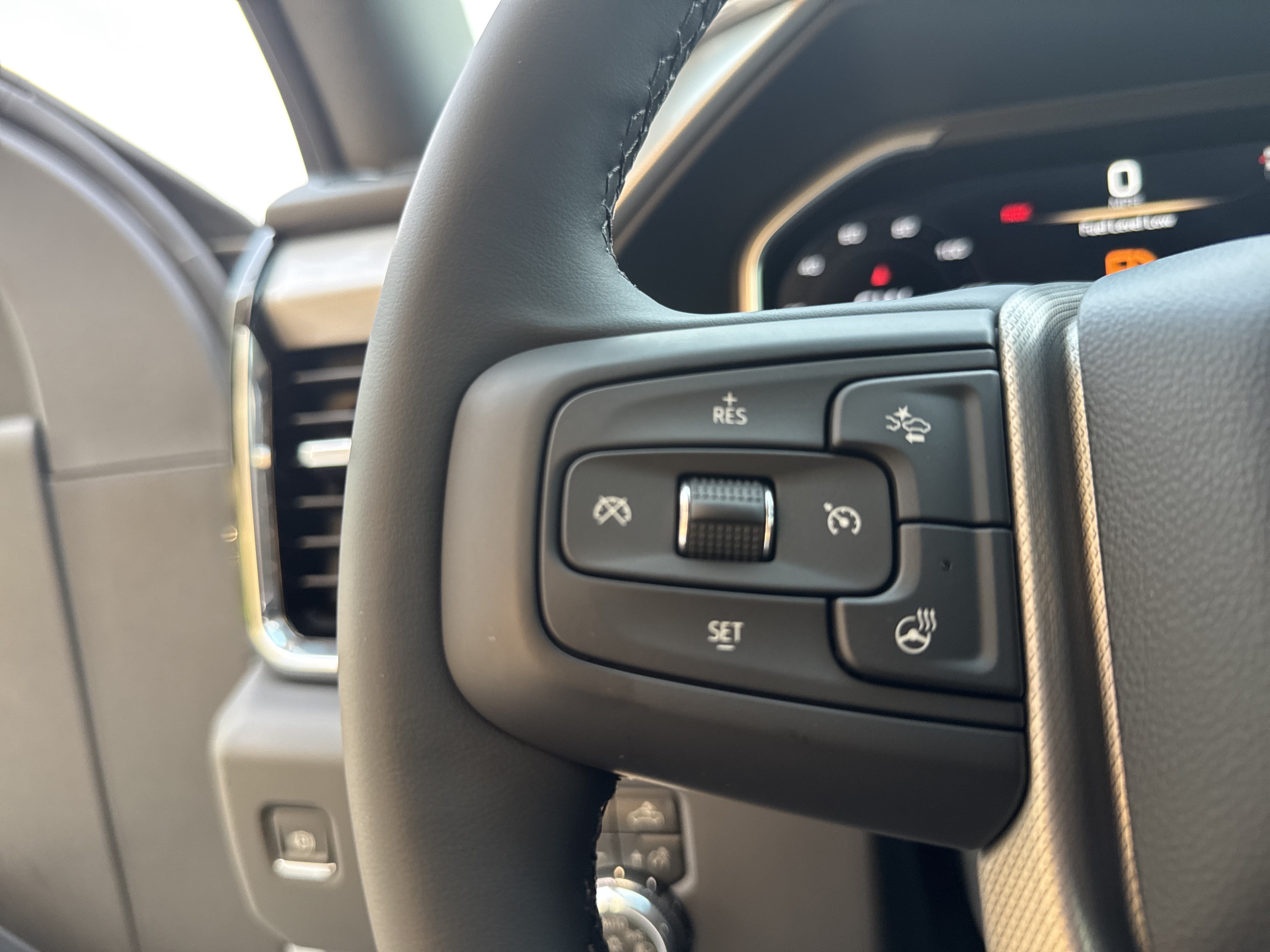 New 2026 GMC Sierra 2500 Denali w/ Denali Reserve Package AWD/4WD image 21