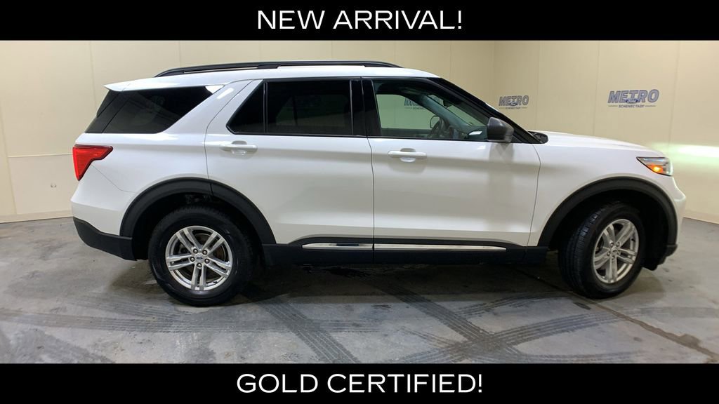 Certified 2023 Ford Explorer XLT image 2