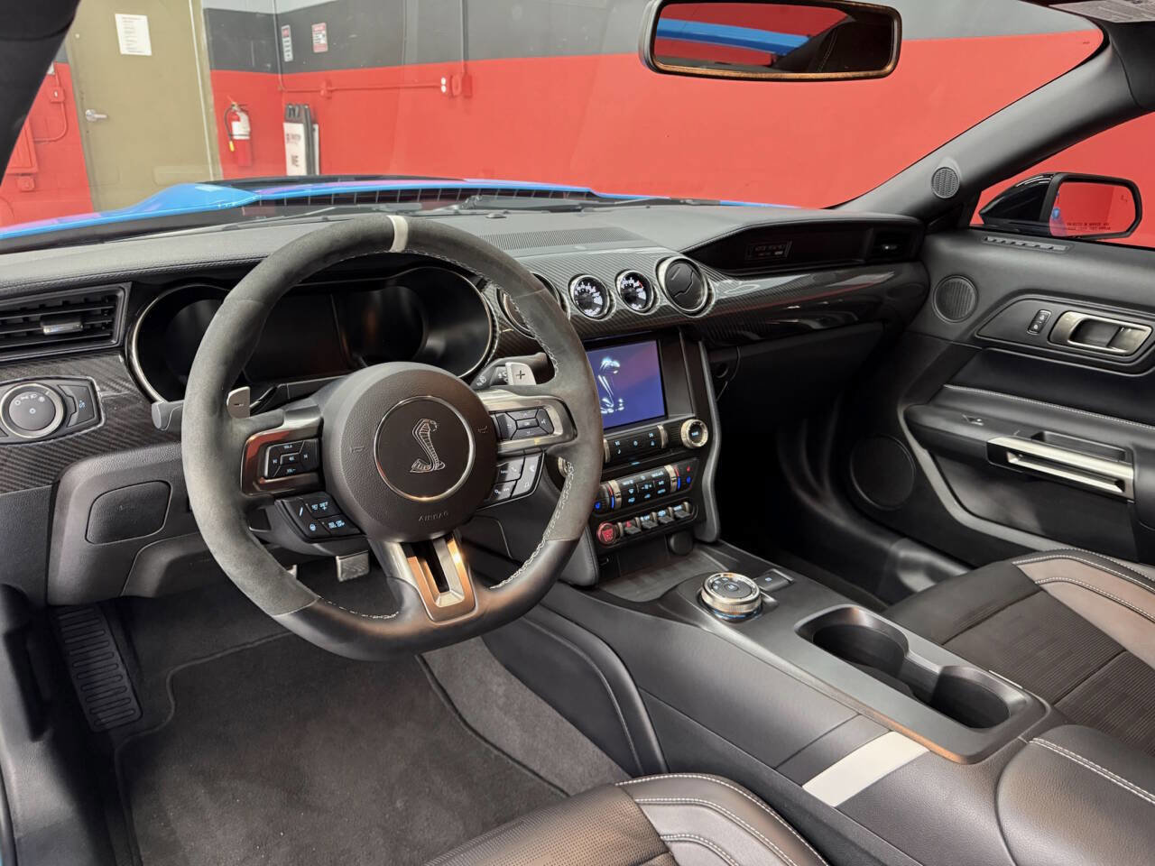 Used 2021 Ford Mustang Shelby GT500 w/ Technology Package image 21