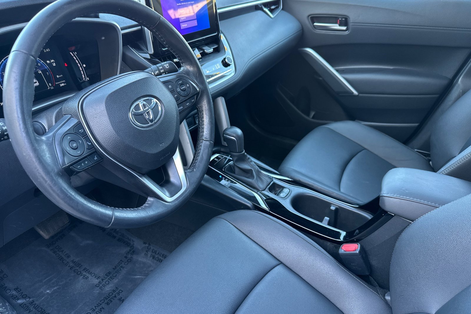 Certified 2023 Toyota Corolla Cross XLE image 12