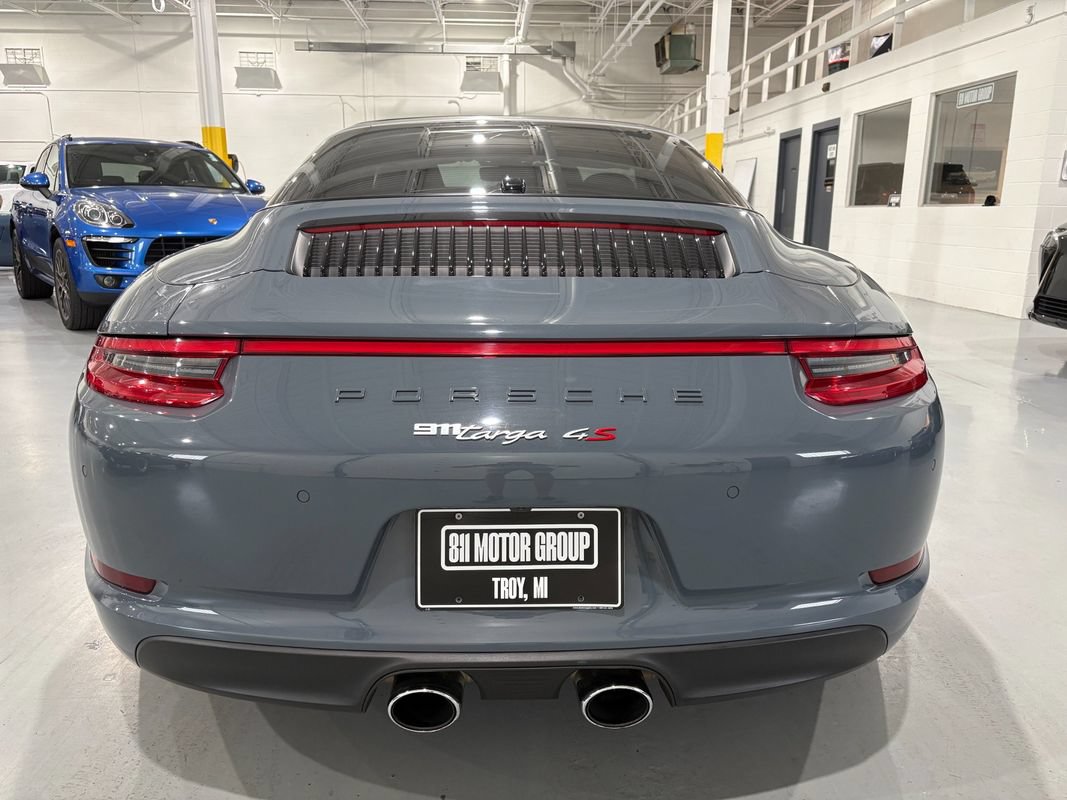 Used 2017 Porsche 911 Targa 4S AWD/4WD image 6