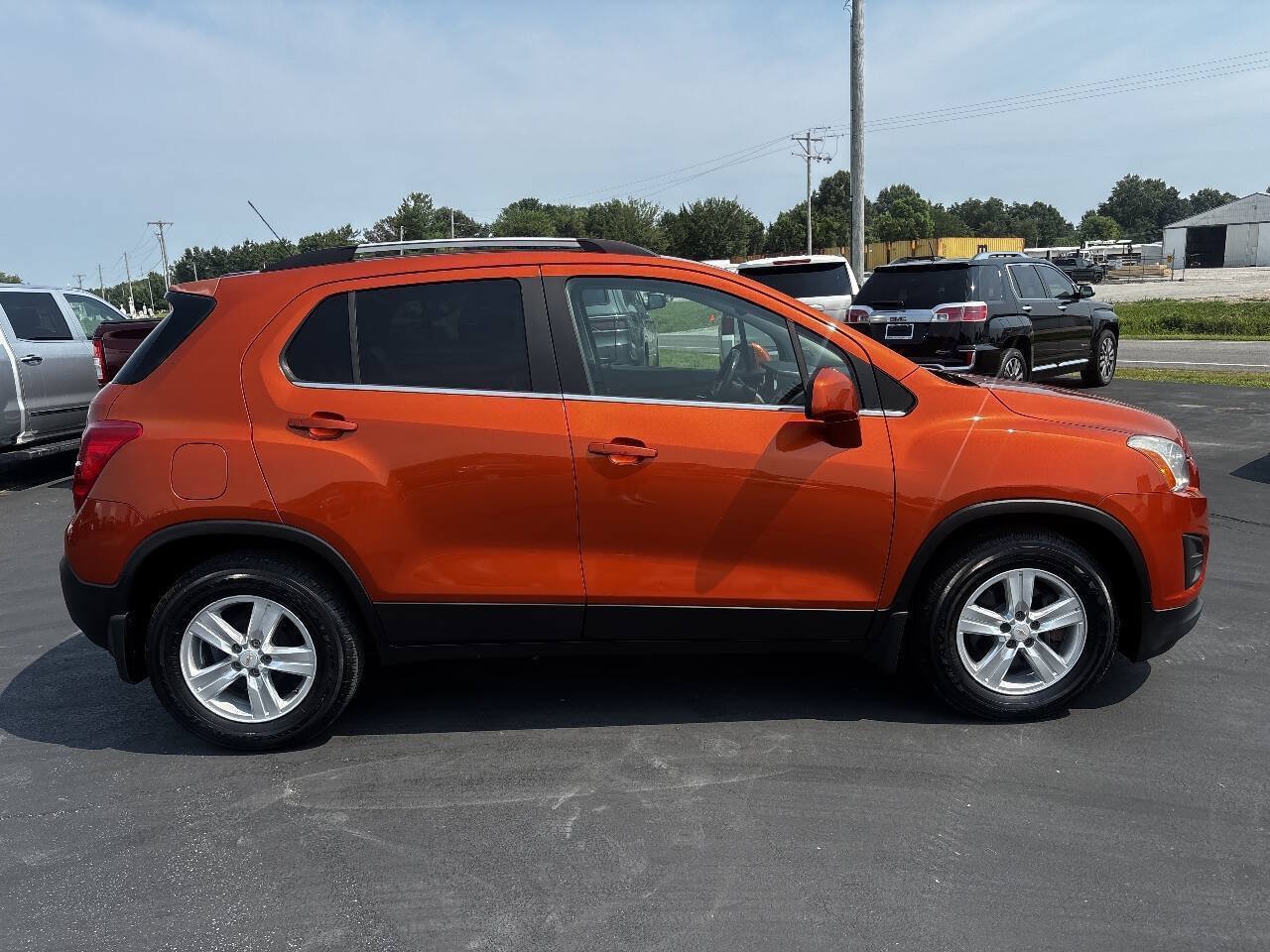 Used 2016 Chevrolet Trax LT w/ LT Convenience Package FWD image 9