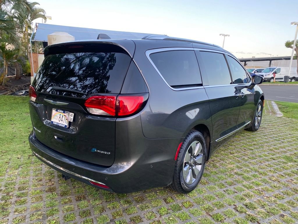 Used 2018 Chrysler Pacifica Limited w/ Advanced Safetytec Group image 25