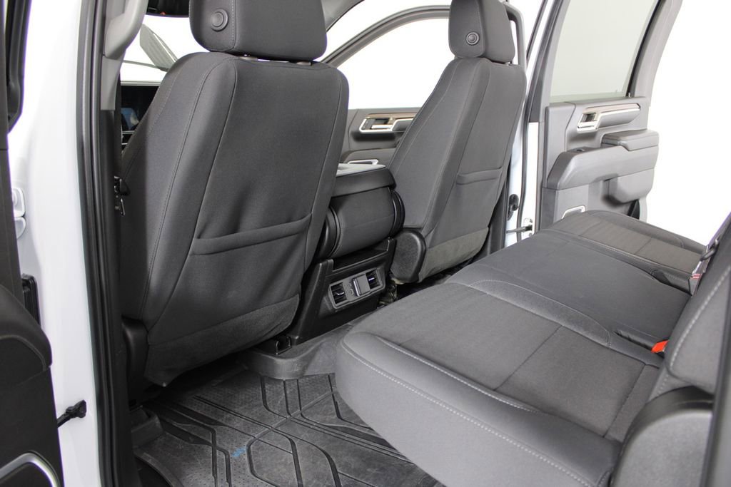 Used 2024 Chevrolet Silverado 3500 LT w/ Convenience Package AWD/4WD image 29