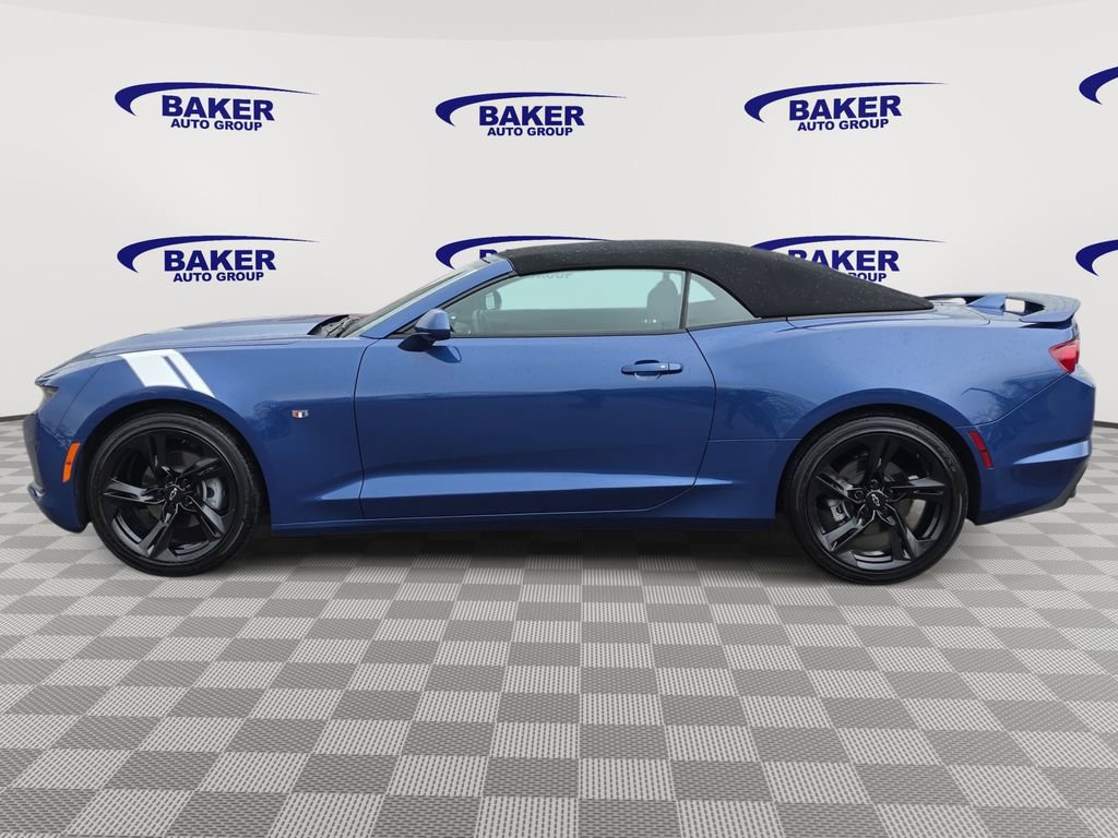 Used 2024 Chevrolet Camaro LT w/ Technology Package image 6