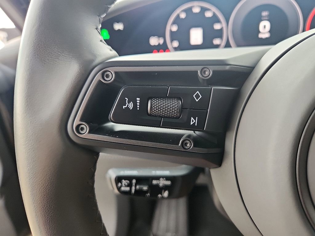 Certified 2025 Porsche Taycan image 19