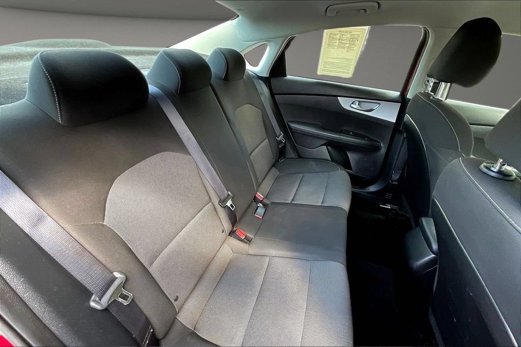 Used 2024 Kia Forte LXS FWD image 28