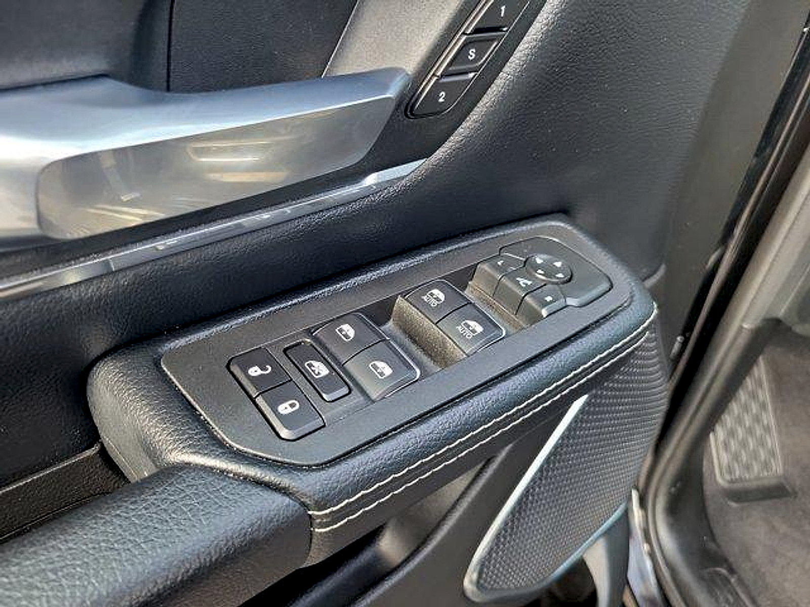 Used 2026 RAM 1500 Laramie w/ Laramie Preferred Package AWD/4WD image 22