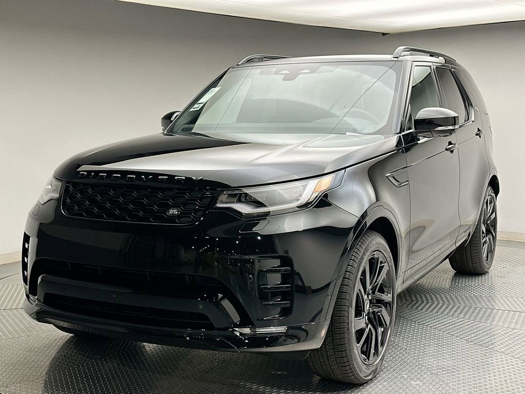 Certified 2025 Land Rover Discovery Dynamic SE