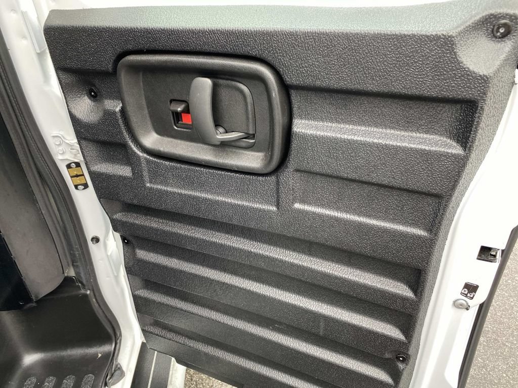 Used 2025 Chevrolet Express 2500 w/ Driver Convenience Package RWD image 27