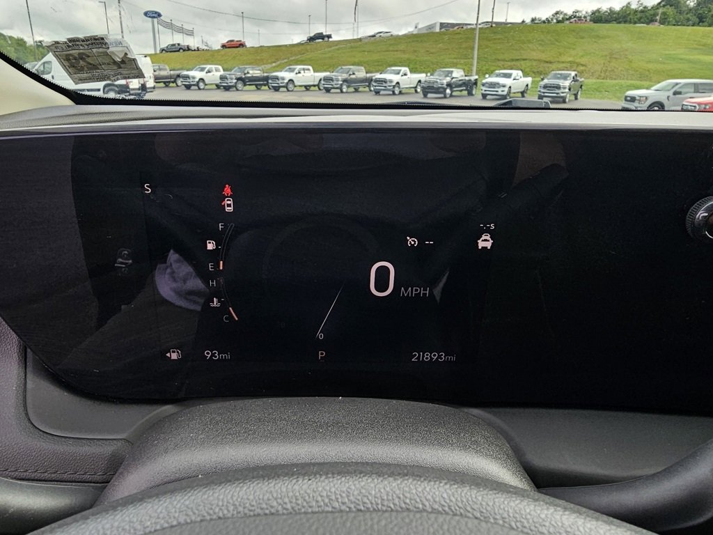 Used 2024 Buick Encore GX Sport Touring image 16