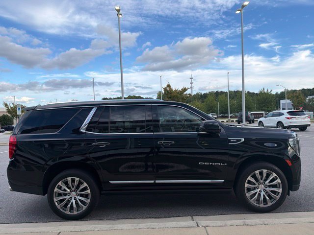 Used 2021 GMC Yukon Denali w/ Denali Premium Package AWD/4WD image 6