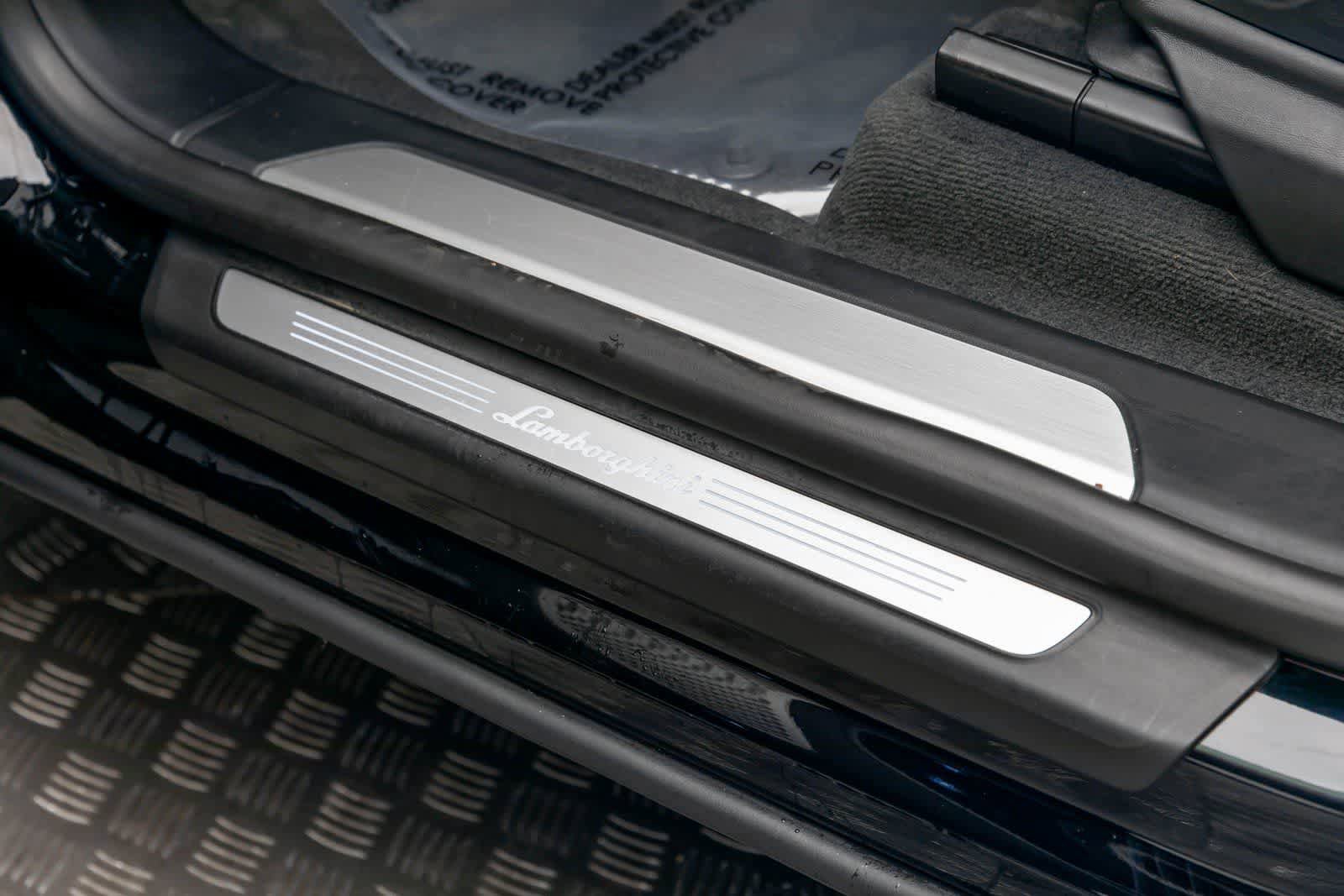Used 2022 Lamborghini Urus image 27
