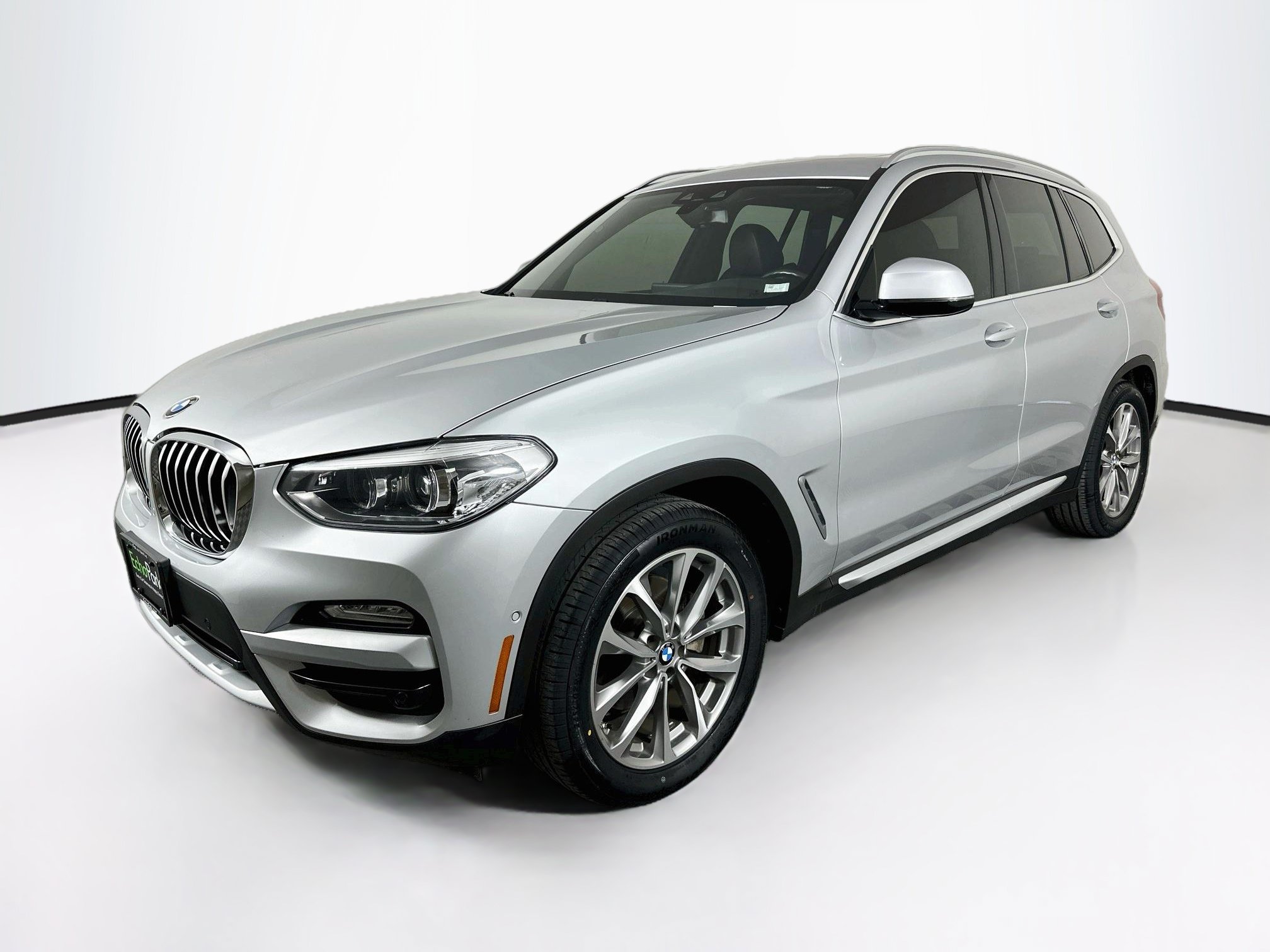 Used 2019 BMW X3 xDrive30i w/ Convenience Package AWD/4WD image 3