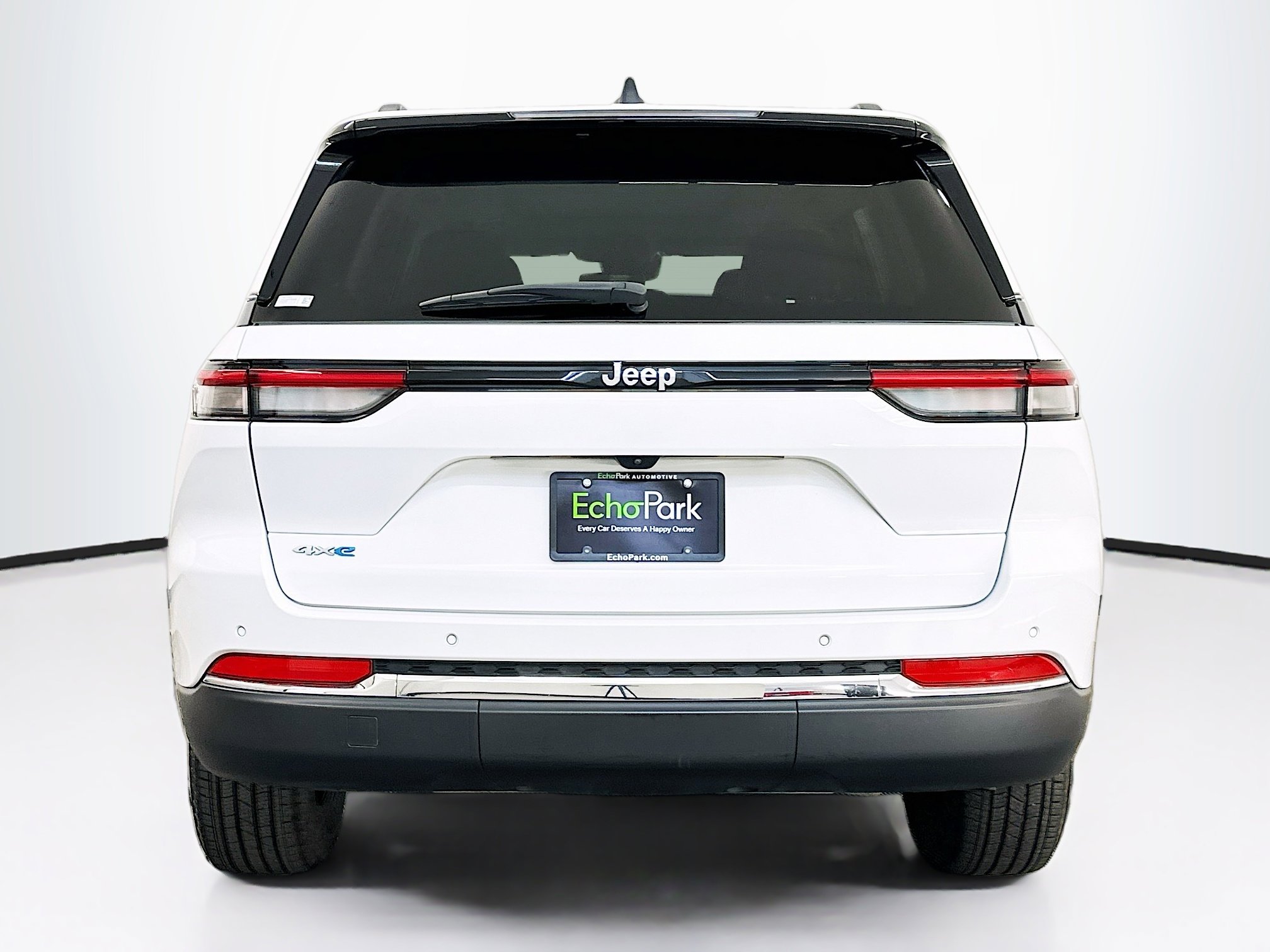 Used 2023 Jeep Grand Cherokee 4WD 4xe image 7