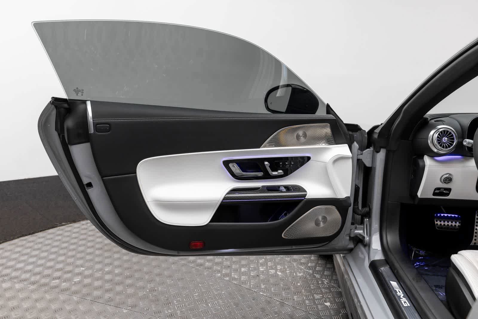 Used 2025 Mercedes-Benz AMG GT 63 image 23