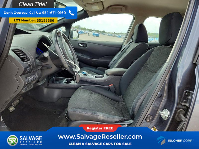 Used 2013 Nissan Leaf S FWD image 9