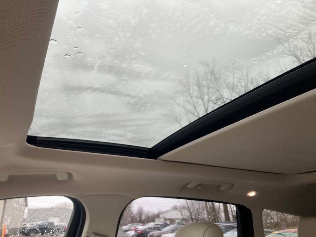 Used 2018 Ford Escape SEL w/ SEL Sport Appearance Package image 27