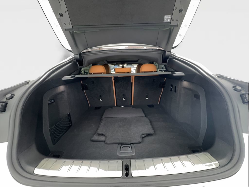 Used 2025 BMW X4 xDrive30i image 17