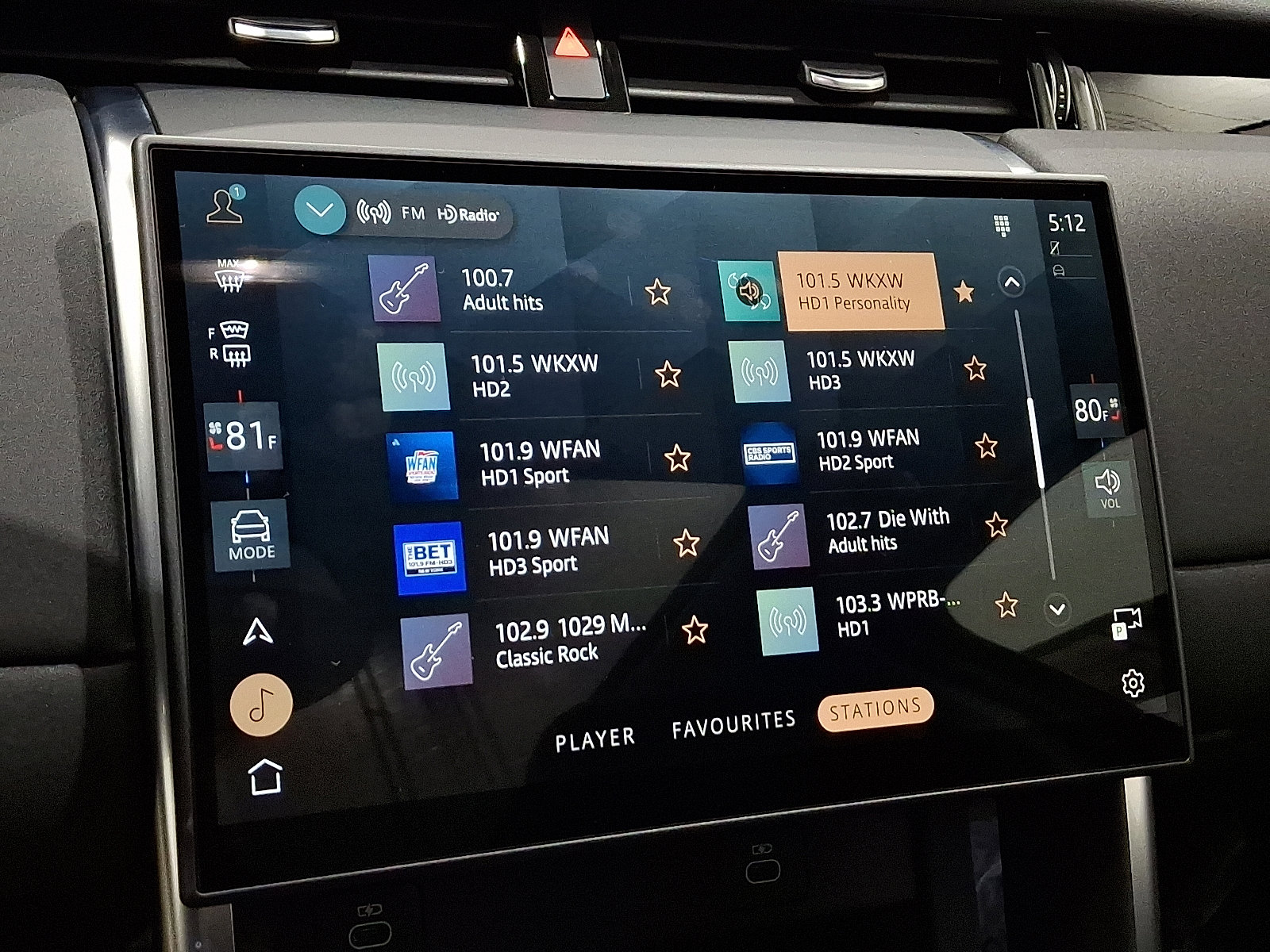 Certified 2025 Land Rover Discovery Sport S image 19