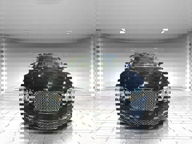 Used 2015 Bentley Flying Spur V8 image 10