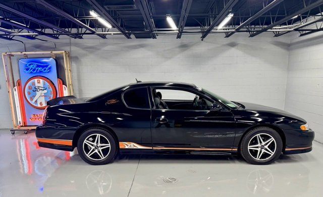 Used 2005 Chevrolet Monte Carlo SS image 7