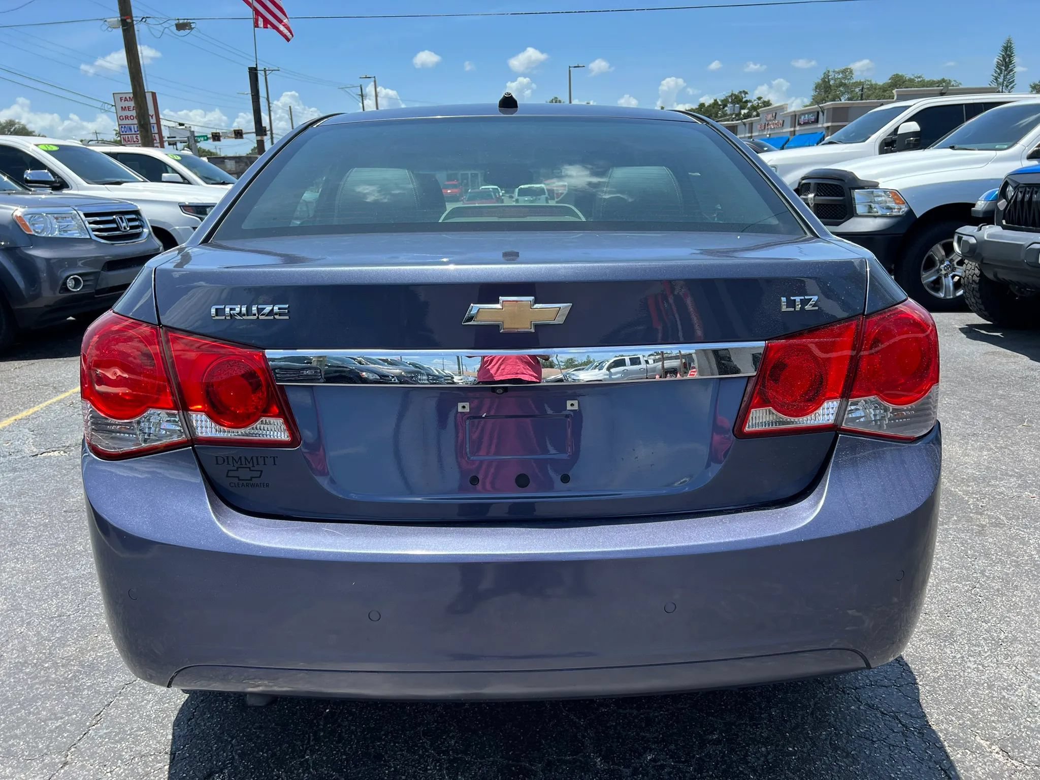 Used 2013 Chevrolet Cruze LTZ w/ Enhanced Safety Package FWD image 6