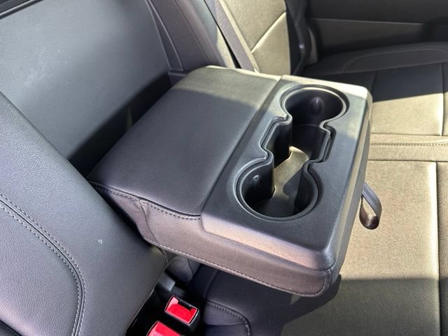 Used 2024 Chevrolet Silverado 2500 LTZ AWD/4WD image 32